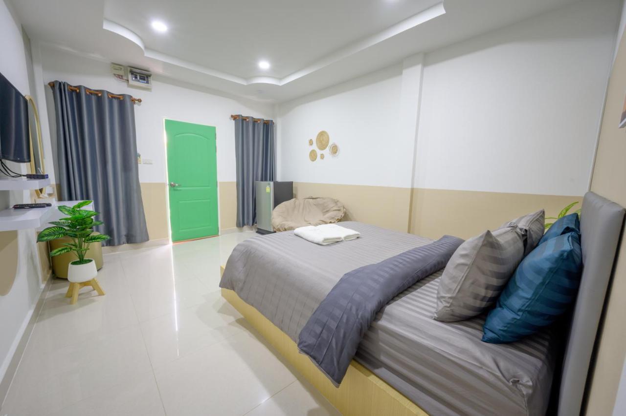Halo Sea Koh Larn Hotel Pattaya ภายนอก รูปภาพ